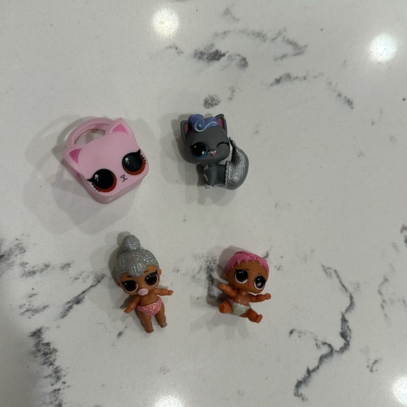 Bundle of L.O.L Surprise! Dolls and Accessories - Picture 4 of 6